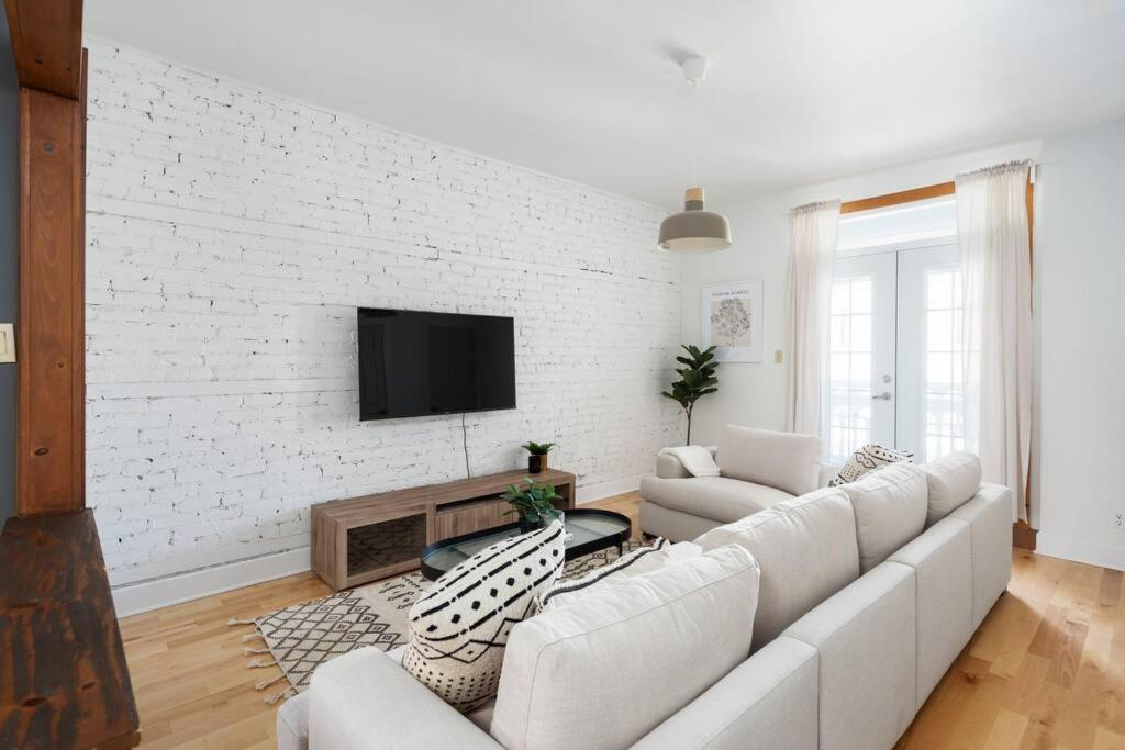 Ferienwohnung Chic Mile-End 3Br Getaway - Free Parking, Sleeps 8 Montréal Exterior foto